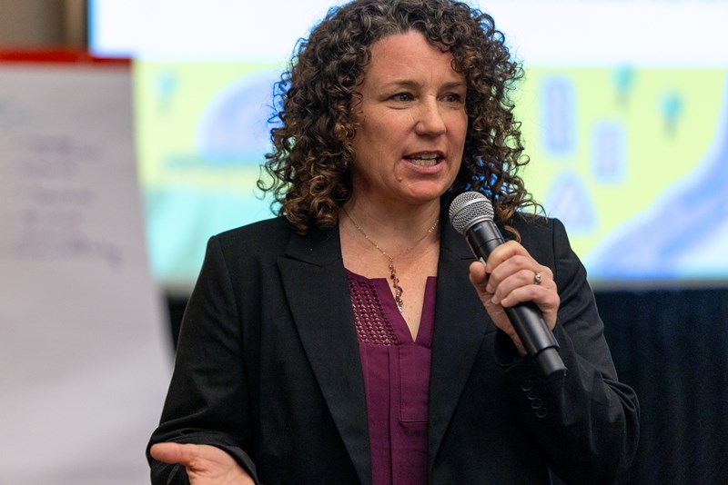 AO-02-Strong_River_Banks-1