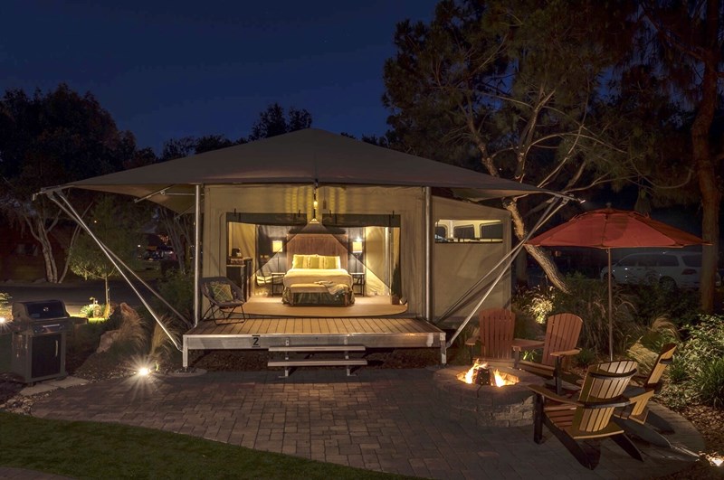 Australian-Style_Eco-Tents_at_San_Diego_KOA_from_KEI