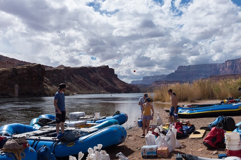 food_packing_on_a_raft_trip